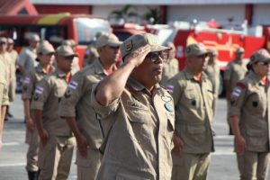 Read more about the article Amazonino Mendes promove mais de 300 bombeiros militares