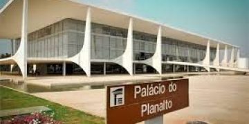 Bolsonaro, Marina e Barbosa são ‘o maior risco’, diz consultoria