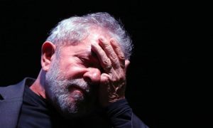 Leia mais sobre o artigo Lula com mordomias na cela da PF
