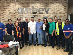 Diretores e funcionários da AmBev agradecem empenho de Eduardo Braga