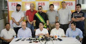 Leia mais sobre o artigo PSB oficializa David Almeida para governo. Praciano (PT) e Chico Preto (PMN) compõem chapa para o Senado