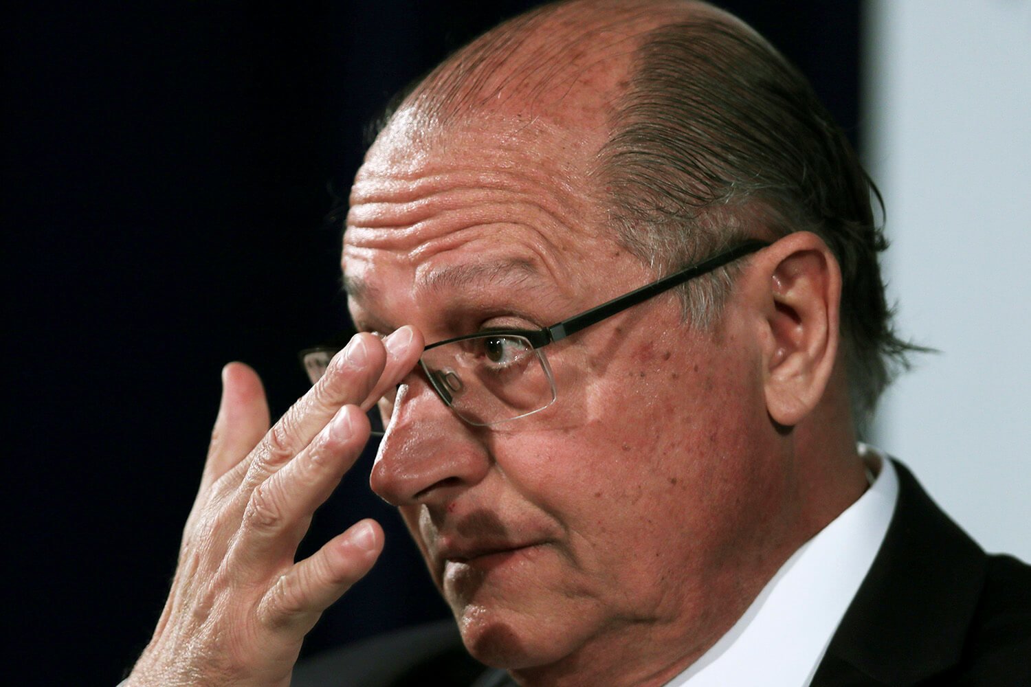 Você está visualizando atualmente Tucanos na mira da PF atrapalham discurso de Alckmin