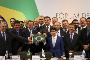 Opinião | Bolsonaro recebe governadores eleitos