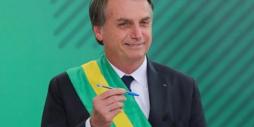 Opinião | Decreto de Bolsonaro sobre posse de arma sai em janeiro