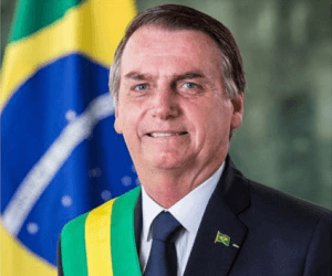 Leia mais sobre o artigo Jair Bolsonaro divulga foto oficial com a faixa presidencial