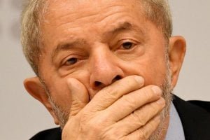 Read more about the article Lula é condenado a 12 anos e 11 meses no caso do sítio de Atibaia