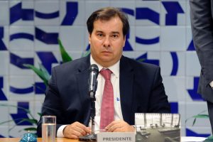“Espero votar a reforma da providência até final de maio” disse Rodrigo Maia