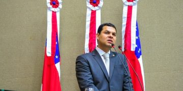 Deputado Estadual Saullo Vianna quer Frente Parlamentar para criação de universidades no interior do AM