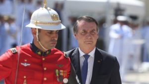 Leia mais sobre o artigo Presidente Bolsonaro afirma, “Democracia e liberdade só existem quando as Forças Armadas querem”