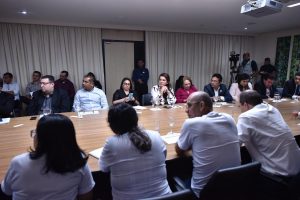 Read more about the article Deputado Álvaro Campelo participa de reunião com professores grevistas