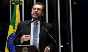 Read more about the article Senador Plínio Valério anuncia voto a favor de Coaf com Moro