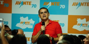 “Vou eleger 12 vereadores e instalar o transporte sobre trilhos em Manaus”, profetiza David Almeida
