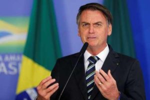 Read more about the article Grupos LGBT acusam Bolsonaro de homofobia e pedem ação da PGR