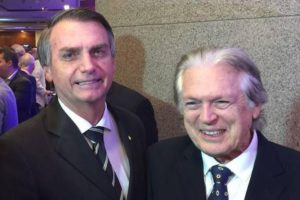 Read more about the article ‘Não quero tomar o PSL de ninguém’, diz Bolsonaro sobre atritos com Bivar