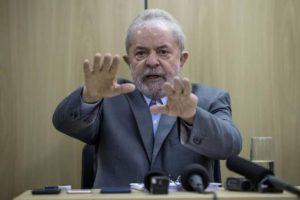 Leia mais sobre o artigo Lula diz que não quer discussão sobre 2ª instância, mas anulação do processo