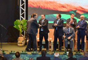 Read more about the article Bolsonaro elogia presidente da Aleam durante FesPIM