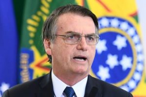 Leia mais sobre o artigo Bolsonaro quer o fim da estabilidade de novos servidores públicos
