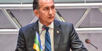 Governador do Amapá é condenado à prisão por desvio de verba pública
