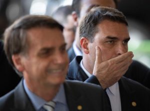 Leia mais sobre o artigo STF libera uso de dados e derruba liminar que protegia Flavio Bolsonaro