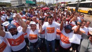 Read more about the article Wilson Lima participa de caminhada e reforça atuação do governo nas políticas para as mulheres