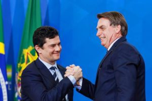 Read more about the article Bolsonaro comenta possível candidatura de Moro à presidência, ‘Brasil estará em boas mãos’