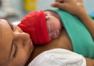 Read more about the article Maternidade Moura Tapajóz renova certificação de hospital “Amigo da Criança”