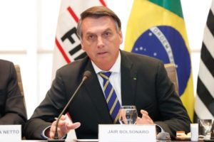 Leia mais sobre o artigo Bolsonaro diz não ser contra o Congresso e convida população para manifestação
