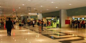 Aeroporto de Manaus realizará monitoramento remoto de passageiros e testes rápidos para coronavírus