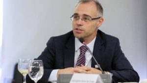 Leia mais sobre o artigo André Mendonça é oficialmente o novo ministro da Justiça