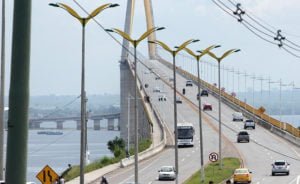 Leia mais sobre o artigo Tráfego de Veículos na ponte Rio Negro somente mediante a autorização