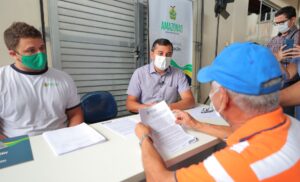 Read more about the article Wilson Lima paga último lote de indenizações às vítimas do incêndio no Educandos