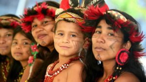 Read more about the article Projeto aprovado na Câmara permite ações religiosas com índios isolados