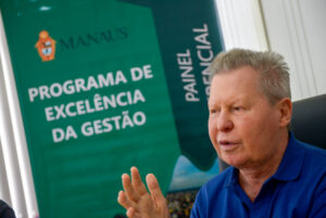 Leia mais sobre o artigo Arthur Virgílio retorna a Manaus e marca reunião com secretariado