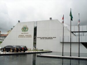 Read more about the article Servidores ativos e inativos da Assembleia Legislativa do AM terão reajuste salarial de 3,92%