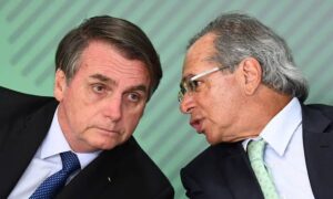 Leia mais sobre o artigo No Planalto, Bolsonaro e Guedes discutem teto de gastos