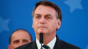 Leia mais sobre o artigo Bolsonaro admite conversas sobre filiação em outros partidos e que pode abandonar o Aliança