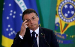 Leia mais sobre o artigo Bolsonaristas e Centrão defendem governo por cheques de Michelle