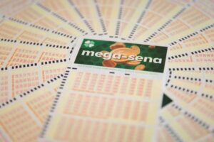 Leia mais sobre o artigo Mega-Sena acumula e deve pagar R$ 50 milhões neste sábado