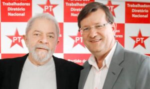 Read more about the article Lula diz que Zé Ricardo é a mudança que Manaus precisa