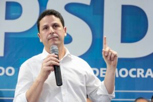 Leia mais sobre o artigo PSDB quer cassar prefeitos eleitos que deixarem o partido