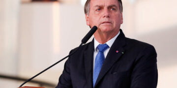 Opinião | Eleição de 2022 está por trás do veto de Bolsonaro à vacina chinesa