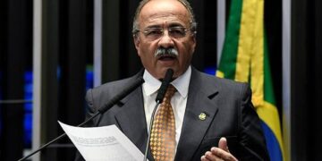 STF julgará afastamento de senador Chico Rodrigues na quarta (21)