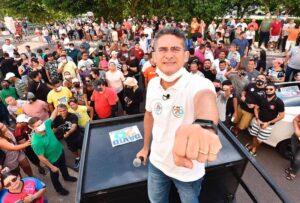 Read more about the article David Almeida é eleito prefeito de Manaus