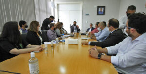 Leia mais sobre o artigo Equipes de transição da Prefeitura de Manaus realizam primeira reunião