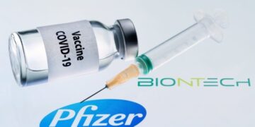 Argentina aprova uso emergencial da vacina da Pfizer contra Covid