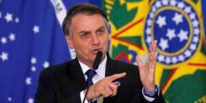Read more about the article ‘Até que enfim a OMS começou a acertar’ diz Bolsonaro