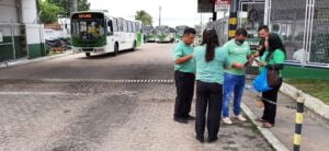 Read more about the article Com pagamentos atrasados, rodoviários de Manaus paralisam 30% da frota de ônibus