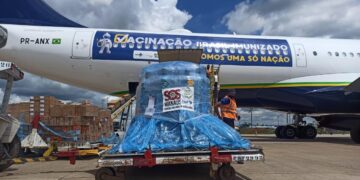 ‘Pronto Cargo’ realiza logística de distribuição de cilindros de oxigênio em Manaus