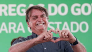 Leia mais sobre o artigo Parlamentares ‘escolheram bons candidatos’ para o Congresso, diz Bolsonaro