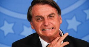 Leia mais sobre o artigo ‘Quanto mais viver de favor do Estado, mais dominado fica o povo’, diz Bolsonaro